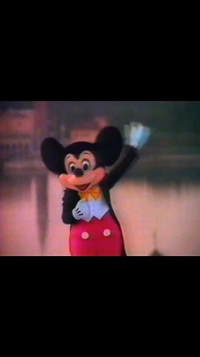 1996 Walt Disney World commercial. 🏰😃 #1990s #disneyworld #throwbackthursday | Days Gone Disney
