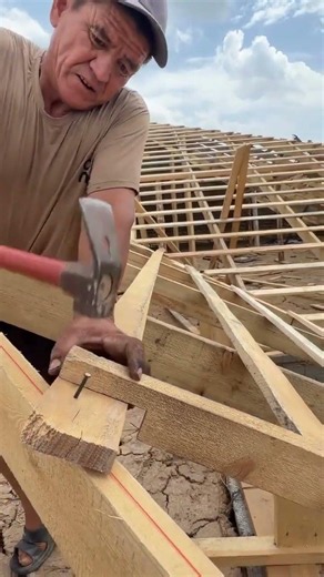 The Most Satisfying Wood Joint You’ll See Today🪵#satisfying #woodworking #carpentry #oddlysatisfying