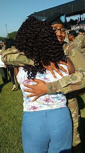 370K views | The scream this mom makes after seeing her soldier daughter says it all. Spc. Vonqueasha Scott hasn't been able to see her mom in close to two years.梁 | The Daily News Journal - dnj.com | Facebook