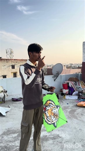 Smallest kite flying 🪁😱#shorts #kiteflying #kite #patang