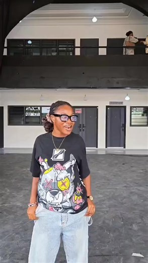 Mastering the Azonto Dance: Moves and Tips!
