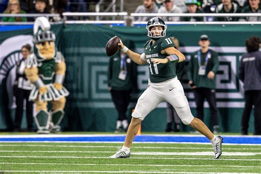 An old handshake and new agreement: How Pat Fitzgerald won over Michigan State’s QB