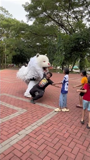 Abang Gemoy got bitten❗️all the bad guys are afraid of Can Macanan