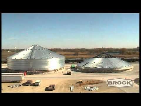Brock M SERIES™ Grain Bins