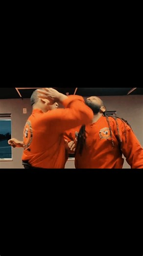 🌟 Unlock Your Inner Warrior with Aiki Jujutsu! 🌟 Ever wanted to learn self-defense while getting fit and confident? Whether you’re looking for physical or virtual classes, we’ve got you covered! 💪✨ 🌀 What is Aiki Jujutsu? It’s a blend of ancient martial arts techniques that focus on balance, leverage, and control. You will learn to master detrimental techniques such as joint Manipulation, bone breaking, and weapons disarming. 📅 Join our classes: ✅ **In-Person**: Dive into hands-on training 