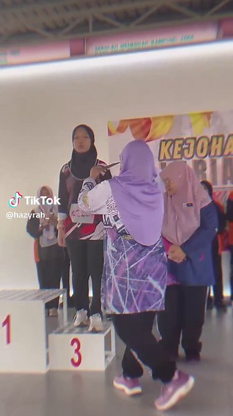 Tutorial Podium dan Tips Merentas Desa