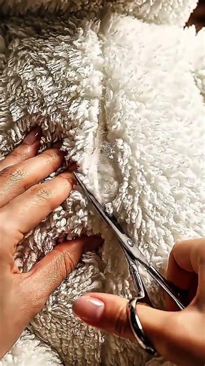 ASMR Fluffy Bear Dissection 🧸 Soft Fabric Cutting, Foam Crunch & Relaxing Sounds 😴