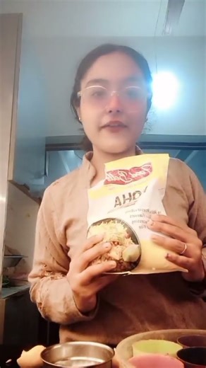 Light + background fail, not me..pov😅🎧: You fell in love with healthy cooking and good music