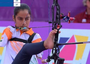 Sheetal Devi (Archer) Wiki, Height, Age, Family, Biography - WikiBio