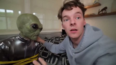 He Boasts He Captured A Real Life Extraterrestrial Alien