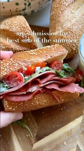 Hot Honey Salami Sandwich 🔥🍯 #sandwich #sandwichrecipe #lunch #summerfood
