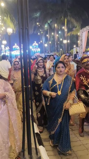 Mishra Poonam Sultanpur on Instagram: "🥰🥰🥰🥰🥰🥰 @poonammishra_up_62"