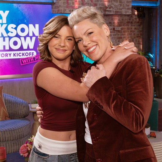 Pink Duets With Daughter Willow During Special Appearance on Kelly Clarkson Show