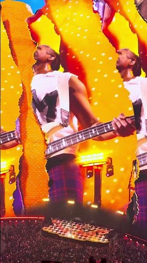 No Doubt- Underneath It All - LIVE