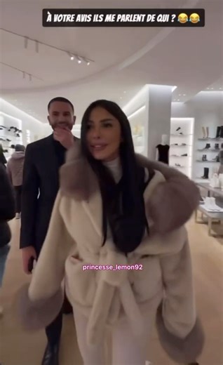 Maeva Ghennam se fait avoir par ses amis et se met a courir pr en découdre avec Magalie Berda