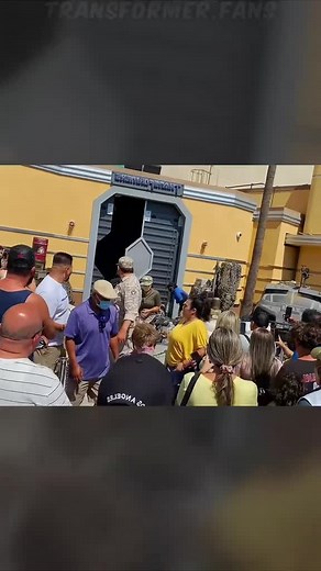 Explore Megatron at Universal Studios Hollywood