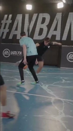 Air Akka 🥶 Skill Tutorial #footballskills #soccerskills