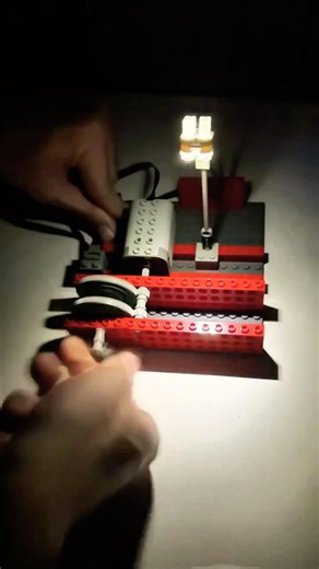 This LEGO Motor Generates Electricity! ⚡