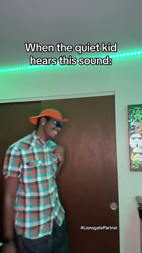 Tyrone is up to something 🤔 #fyp #funny #karaoke #148 | Fresh Chris