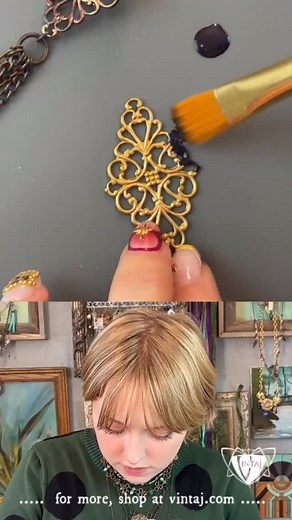 Quickly and easily antique jewelry components with Vintaj one step antique glaze! See the full tutorial at vintaj.com #vintaj #jewelrysupplies #patina #antiquing #agingeffect | Vintaj