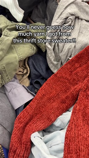 Reduce, reuse, recycle ♻️ #yarn #yarntok #knit #crochet #crocheting