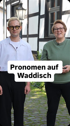 Habt ihr schon mal von Waddisch Platt gehört? Marc stellt uns heute die deutschen Pronomen auf seinem lokalen Dialekt vor. Hättet ihr ihn verstanden? 😃 #waddisch #dialect #deutschlernen #german | Easy German