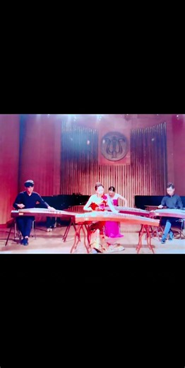 中式复调，山东人的以筝汇友。你能听出里面有几条旋律🎶#高山流水 #山东筝曲 #碰八板 #传统筝曲 #古筝