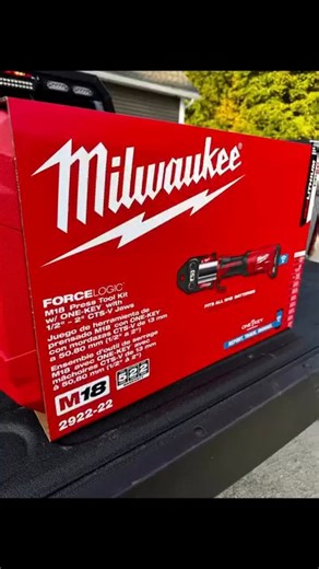 76K views · 597 reactions | The Smallest, Most Intelligent Press Tool. M18™ FORCE LOGIC™ Press Tool w/ ONE-KEY™. Video Credit: @mps_207 | Milwaukee Tool | Facebook