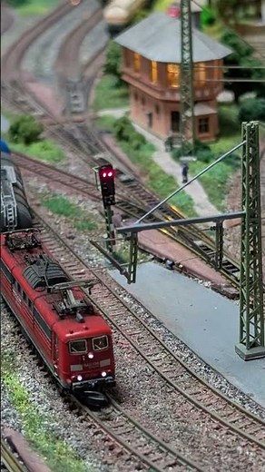 Märklin Spur Z digital Update Oberleitung #märklin #modelleisenbahn #moba #modeltrains