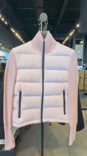 Stay warm in style with Rudsak. ❄️🧥 #TorontoPO #Rudsak #OutletShopping | Toronto Premium Outlets