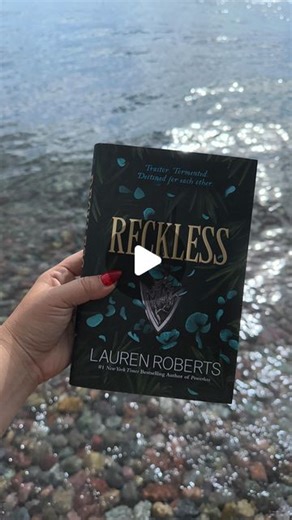 Erica | Booksta | This RECKLESS fan art is making me want to re-read it already! 💯✨ fan art cred- eva.writess ❤️ . . #Reckless #RecklessLaurenRoberts... | Instagram