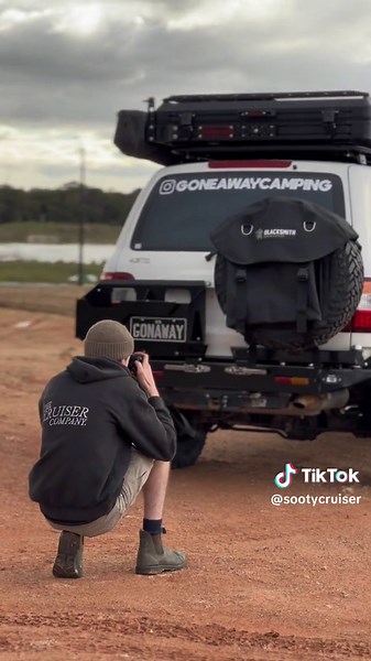 Modified Toyota Land Cruiser 100 Series Rear Setup and Lift Kit