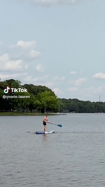 Erik's Exciting First Paddleboard Experience
