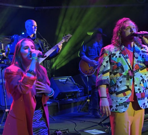 You’ve earned a night that’s actually fun. Kiss and Tell serves up sketch comedy, live music, and zero pressure to text anyone back. 🎟️ Get tickets now at www.shadowboxlive.org | ShadowboxLive