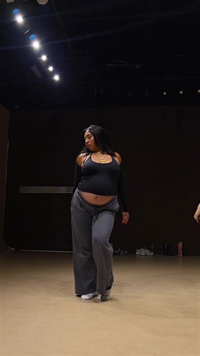 Dancing Through the 3rd Trimester: Embracing Pregnancy Fun