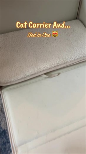 This cat carrier open top is so aesthetic too… a great cat carrier for airplane travel ☺️ #catcarrier #petcarrierbag #catsoftiktok #catcarrierbag #tiktokshopnewyearnewaura