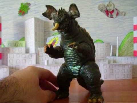 Bandai Baragon 1965 Toy Review