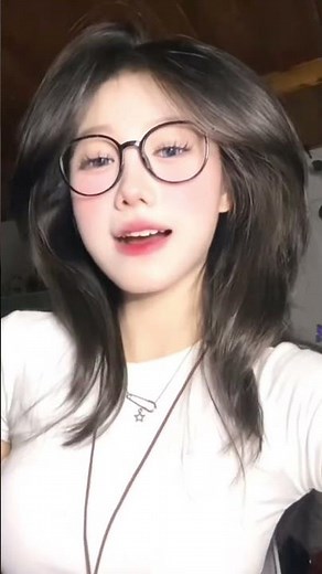 Gái xinh cute