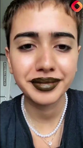 Woman uses HENNA to create make-up looks including semi-permanent lip 'filler'