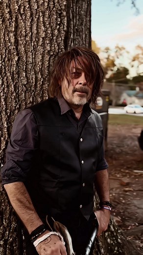 Goofing negan and Daryl from Wish#ibedaryl #daryldixon #negansmith