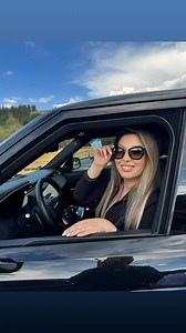 56K views · 2.3K reactions | A început sezonul nunților!V am pregătit colajul nunților alături de Armin Nicoara Rusalin!Il dedicam ptr toți mirii 2025 și nu numai!!!Sa rasuneeee拾拾拾  https://youtu.be/u694r2WqhWY?si=30Ibg33rZ3xmqxDh | Laura Official | Facebook