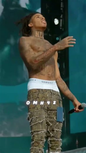 Who remembers when nle choppa pools that crazy dance step 😳😳 #nlechoppa