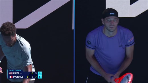 Vintage Monfils! Everything he's been and is distilled into a single point. The Frenchman takes the tiebreaker 7-1 and the lead in the match! 🎥: ESPN • Eurosport • Wide World of Sports • WOWOW | Australian Open