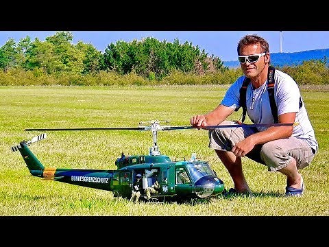 FULL FUNCTIONALITY & AMAZING DETAIL !!! BELL UH-1D ELECTRIC RC SCALE MODEL HELICOPTER FLIGHT SHOW