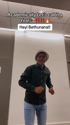 Expressive Dance Movements in a Static Indoor Setting