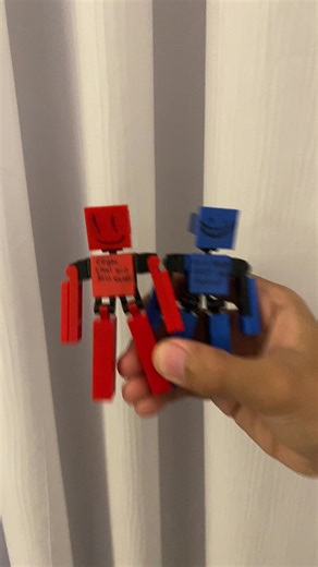 Exploring Roblox with Cool Kid Duo