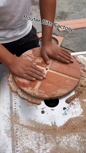 Easy way to make small wooden bench#woodwork #routerbit #routerbits #maker #tools #fyp