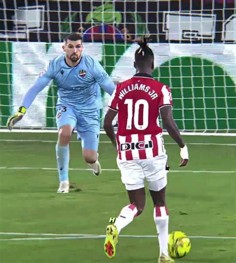 Ghost Ball Curve??!! 😰😨