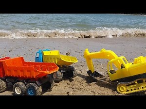Aktivitas Excavator dan Truck di pinggir Pantai ‼️