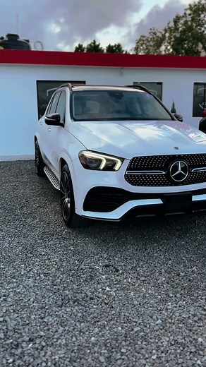 Mercedes Benz GLE 450 4MATIC - Luxury SUV Showcase
